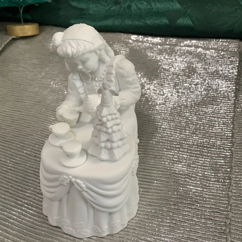 Department 56 Winter Silhouette White Porcelain‎ Figures Christmas Tea Set Of 3
